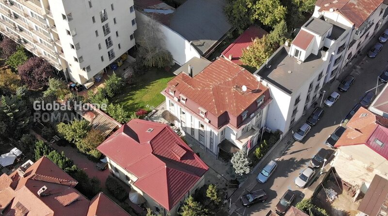 Dorobanti, Arhitectura Interbelica, vila renovata, 600 mp teren+285 mp parcare.