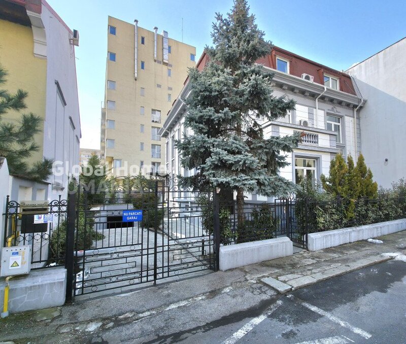 Dorobanti, Arhitectura Interbelica, vila renovata, 600 mp teren+285 mp parcare.