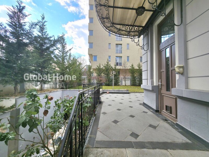 Dorobanti, Arhitectura Interbelica, vila renovata, 600 mp teren+285 mp parcare.