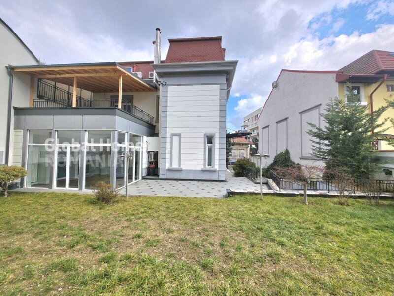 Dorobanti, Arhitectura Interbelica, vila renovata, 600 mp teren+285 mp parcare.