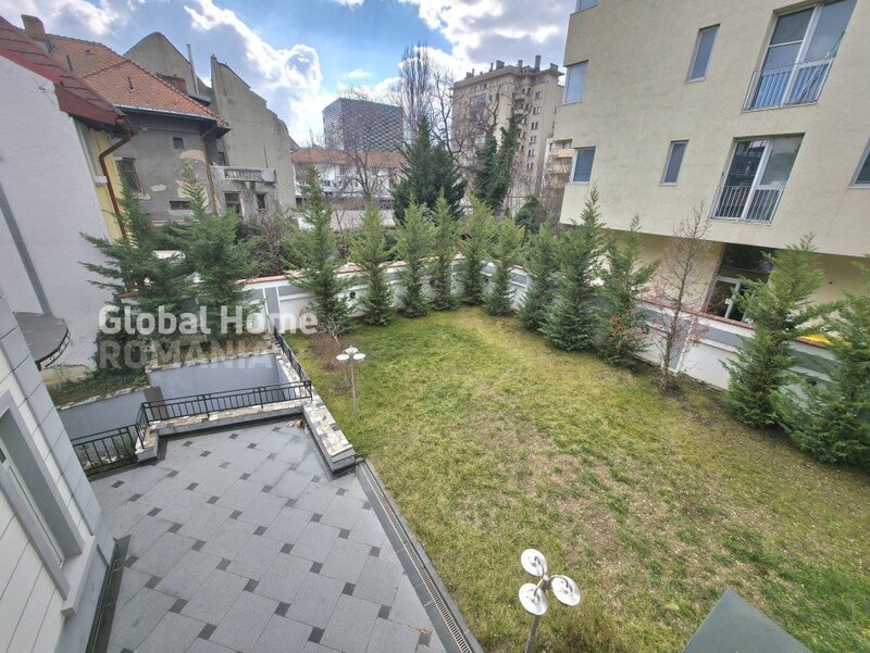 Dorobanti, Arhitectura Interbelica, vila renovata, 600 mp teren+285 mp parcare.